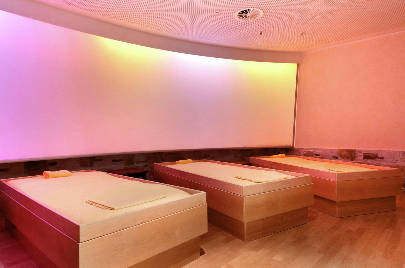 Hilton-Berlin-Sports-and-Entertainment-107