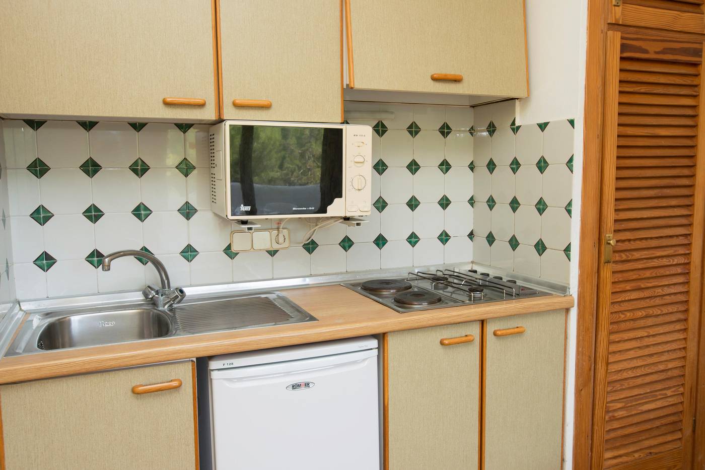 Complejos-San-Miguel-Park---Esmeralda-Mar-Room-25