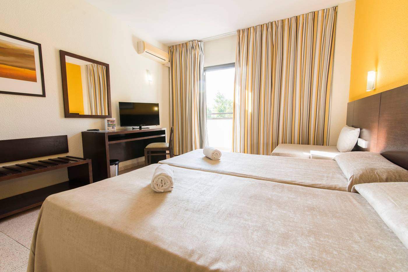 Azuline-Hotel-Mar-Amantis-Room-24