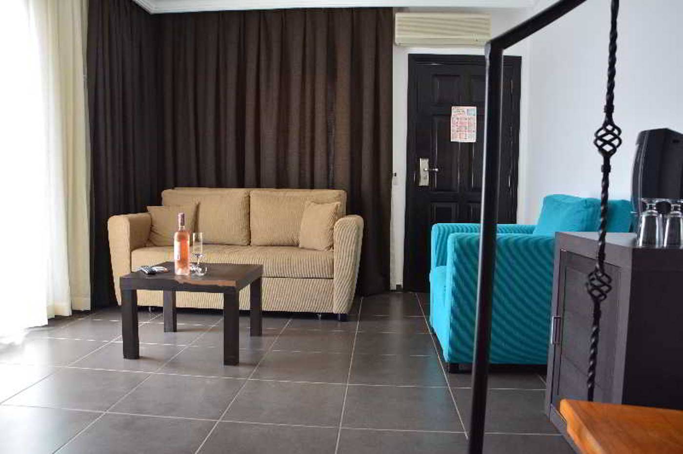 Kalamar-Hotel-Room-28