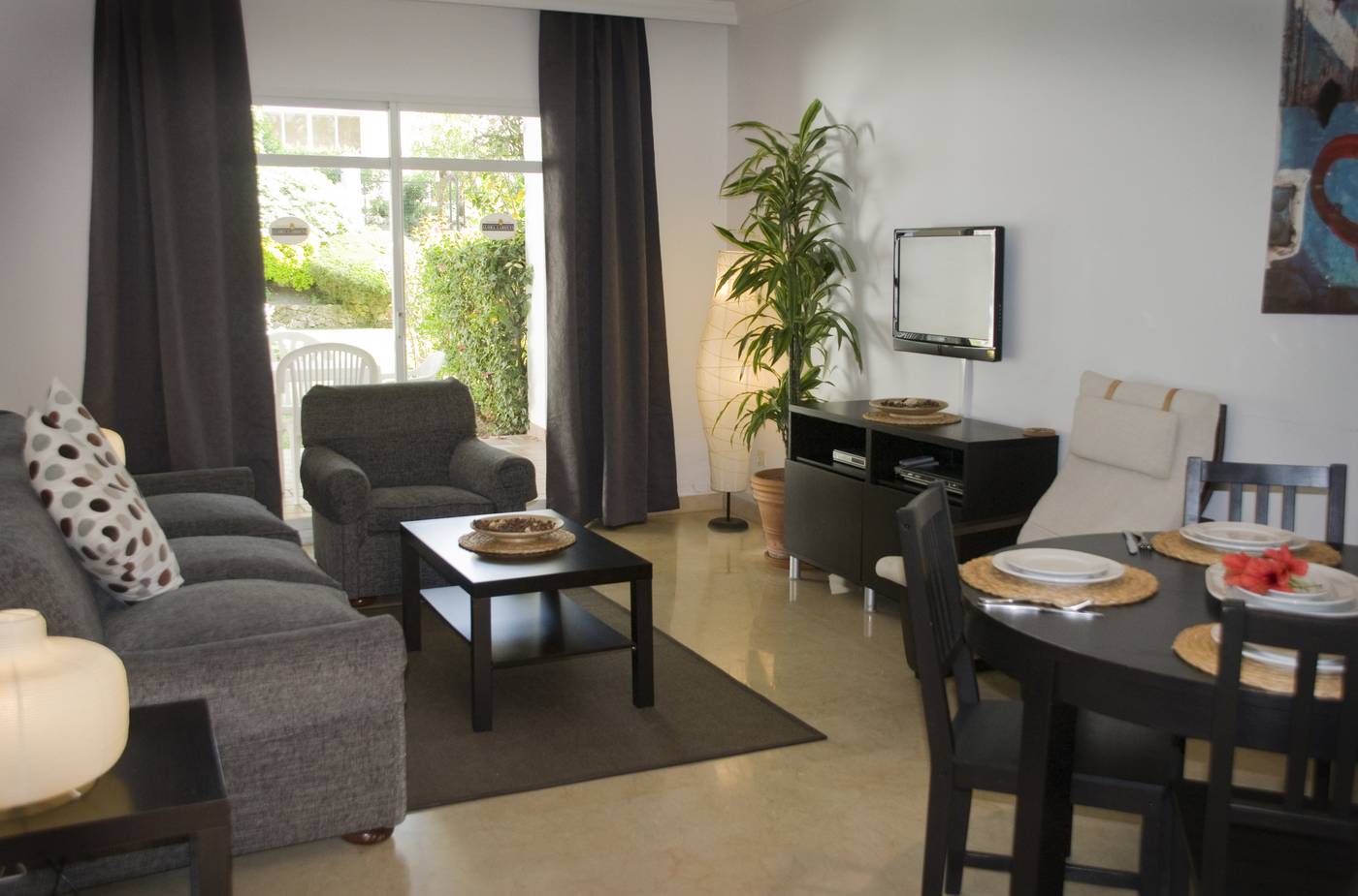 Aloha-Gardens-Room-55