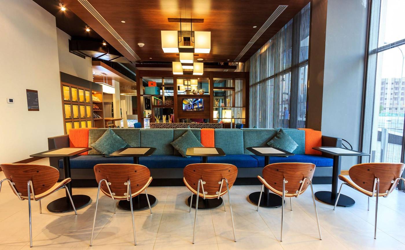 Aloft Riyadh-Saudi Arabia-Riyadh-Lobby-10