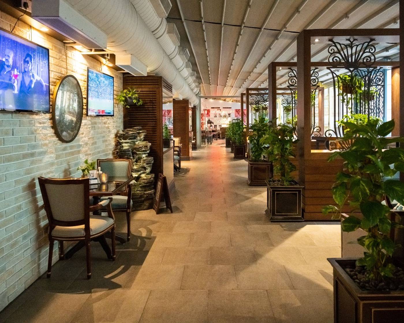 Sofitel-Dubai-Downtown-Bar-66