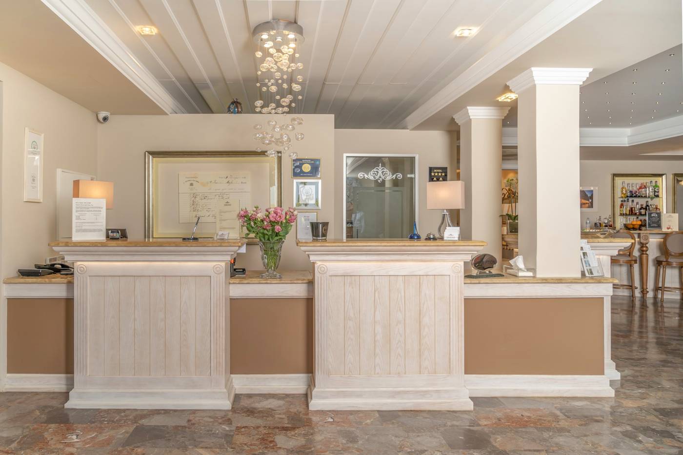 Debono-Hotel-Lobby-58