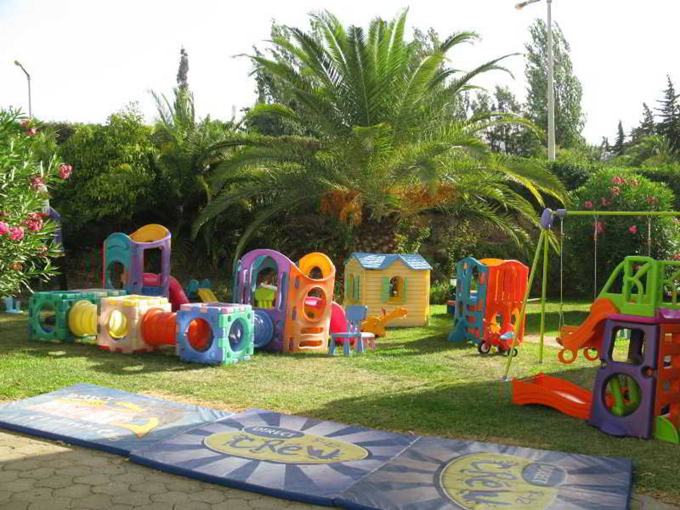 Clube-Alvorferias-Sports-and-Entertainment-21