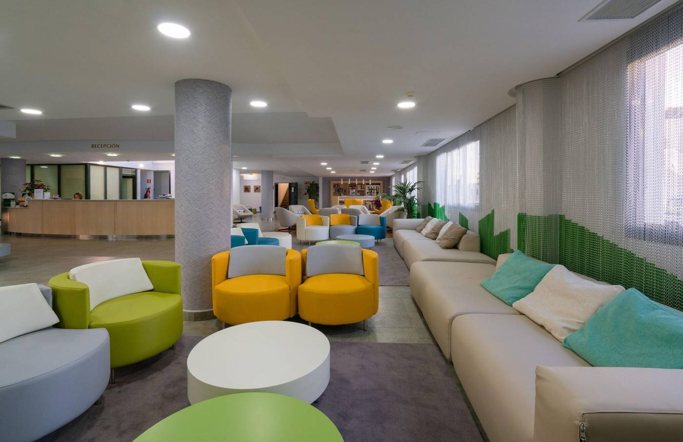 Relaxia-Lanzaplaya-Lobby-51