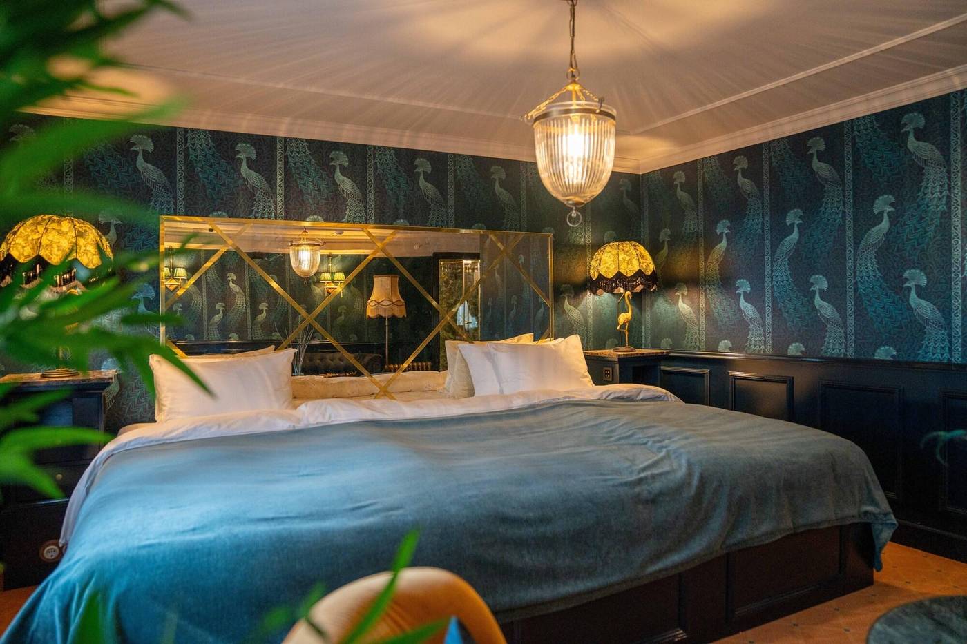 Hotel Charmante-Norway-Bergen-Room-10