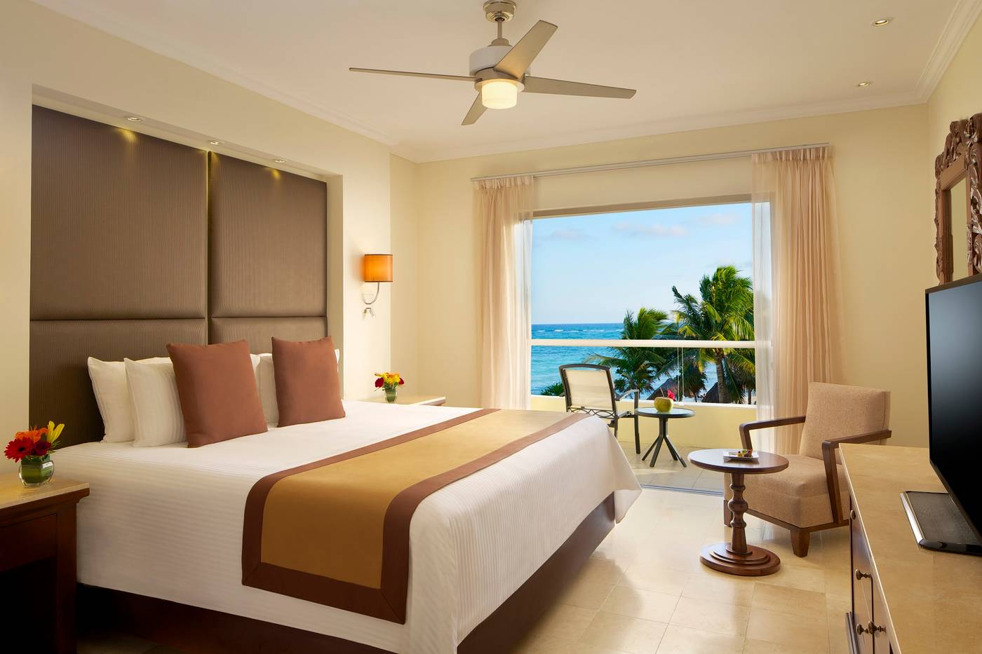 Dreams-Tulum-Resort-and-Spa-Room-25