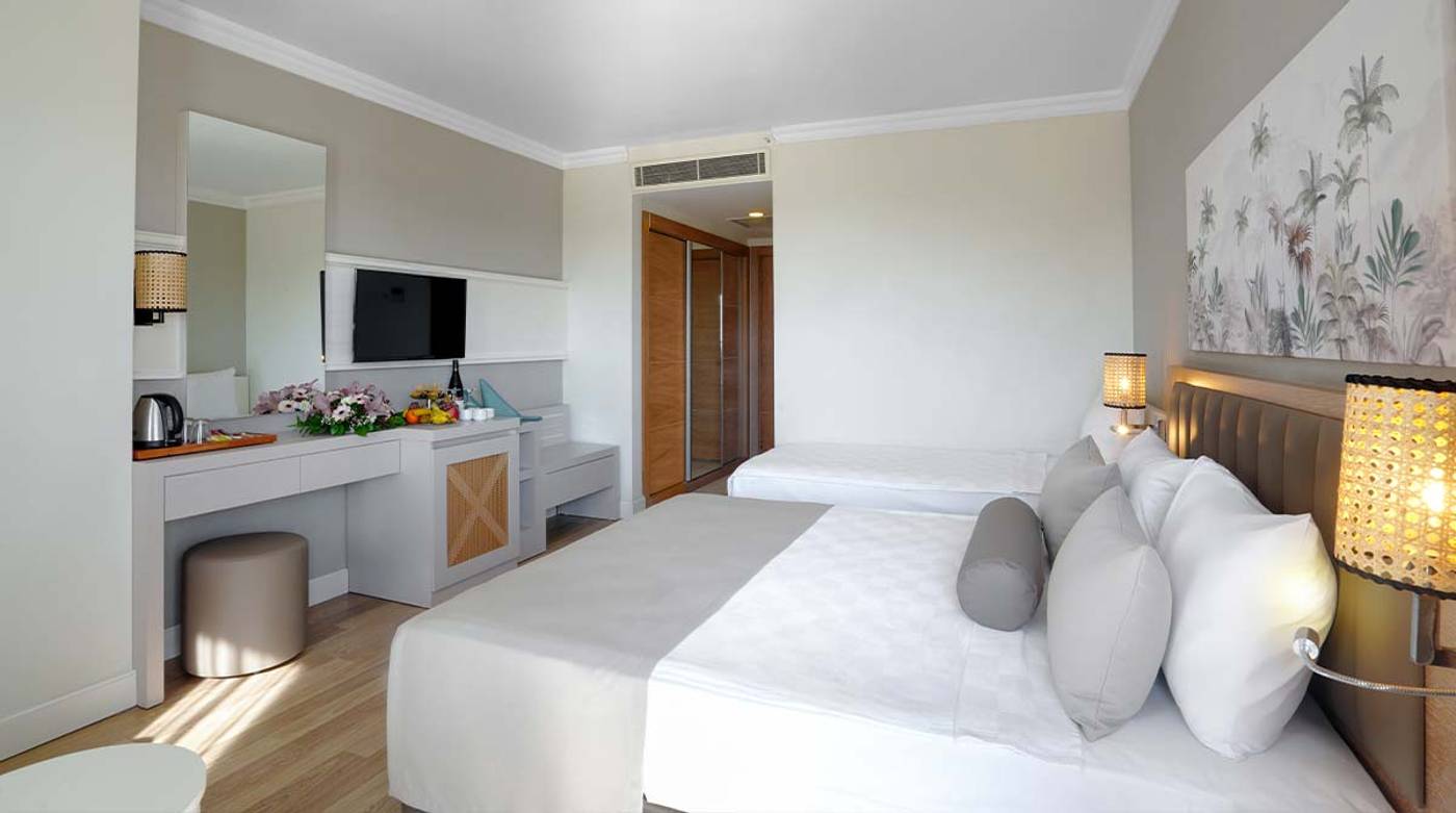 Diamond-Beach-Hotel---SPA-Room-21