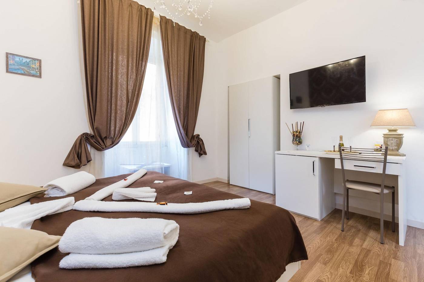 Rione-Monti-Suites-Room-3