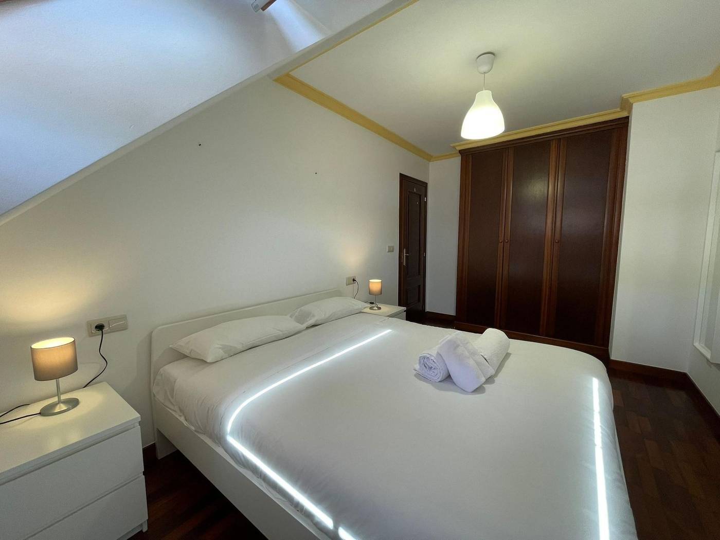 Cíes Suitel López De Neira, 28-Spain-Vigo-General view-2