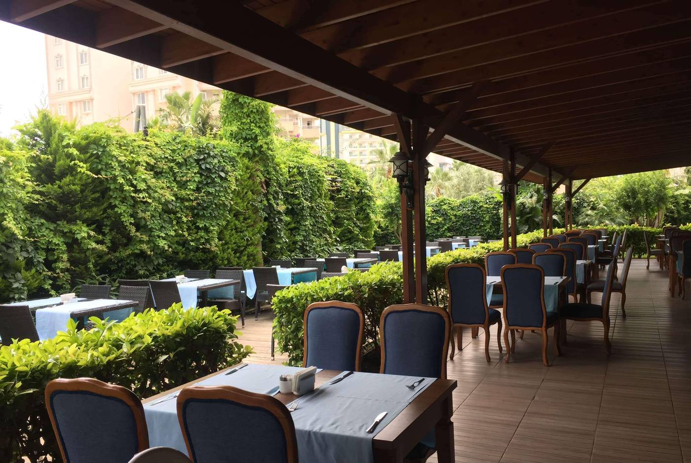 Wyndham-Garden-Lara-Restaurant-14