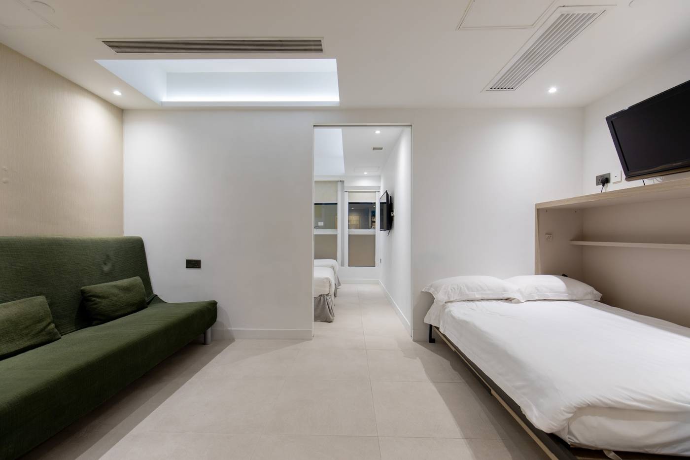 Wifi-Boutique-Room-6