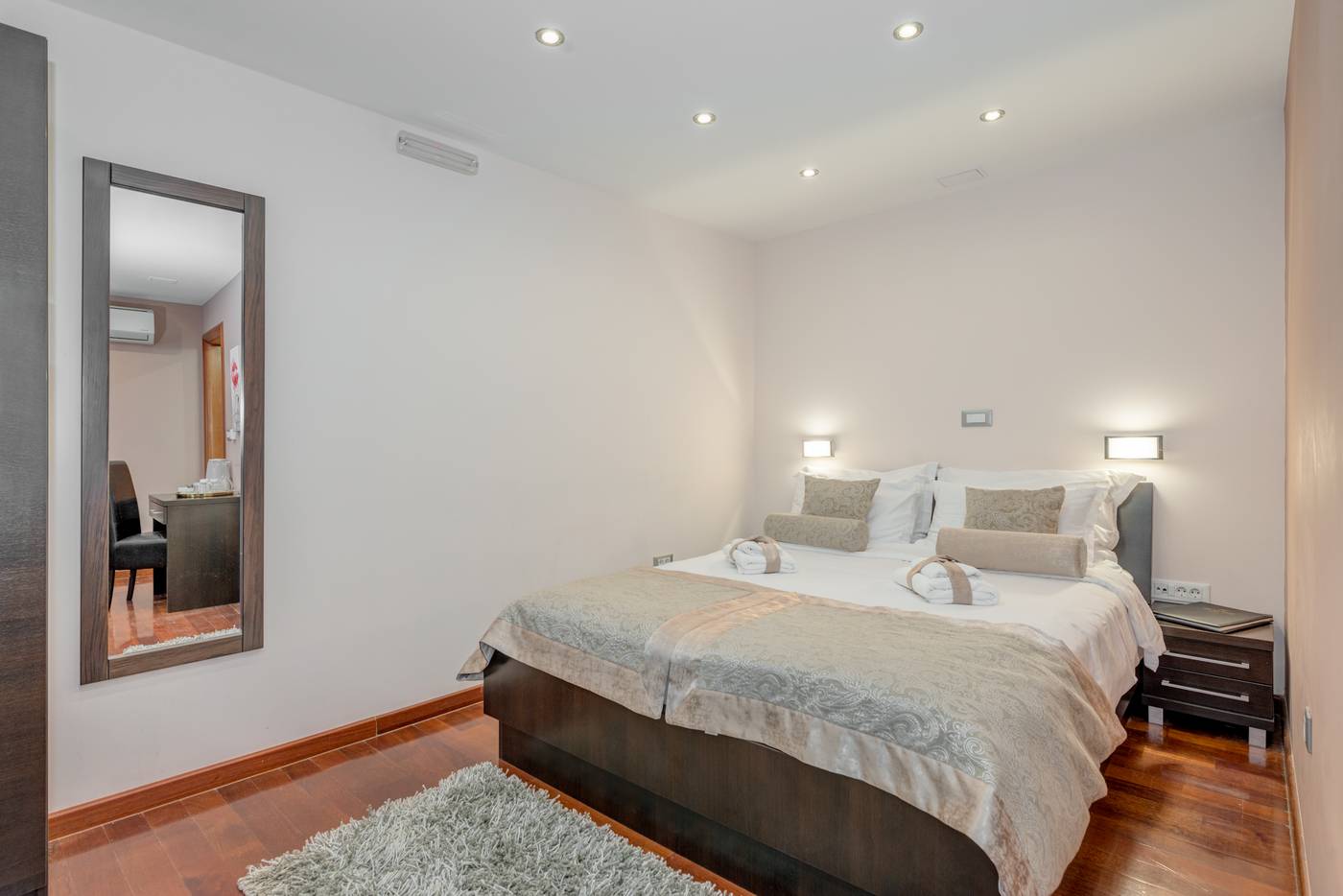 Palace-Suites-Heritage-hotel---Adults-Only-Room-11