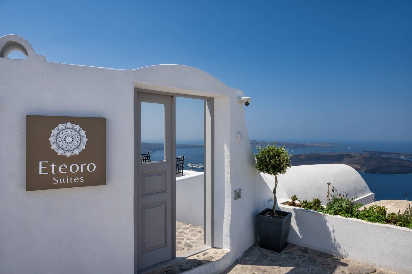Eteoro Suites-Greece-Santorini-General view-9