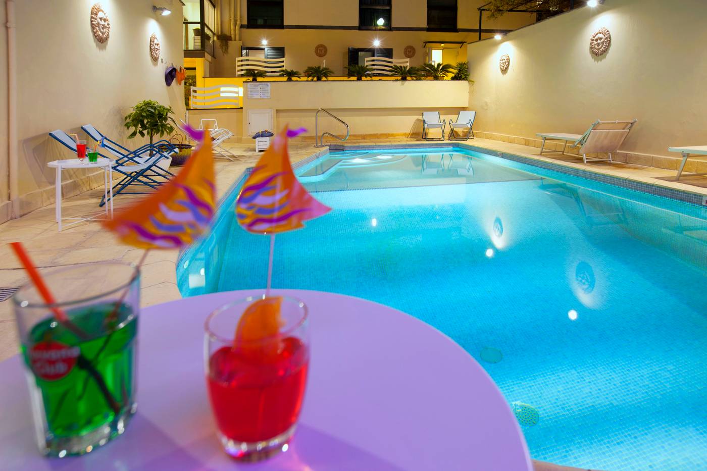 Panorama-Palace-Pool-58