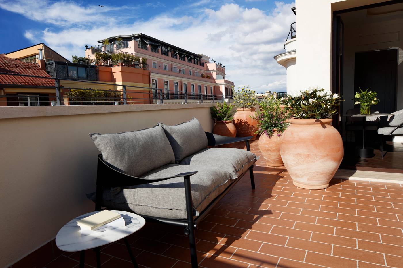 Ambasciatori-Palace-Hotel-Room-1