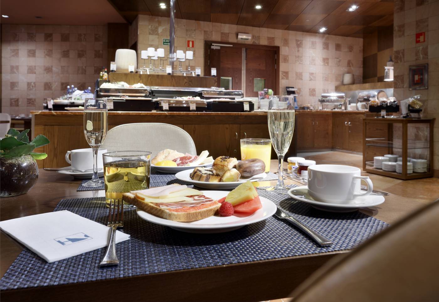 Eurostars-Madrid-Mirasierra-Suites-General-view-29