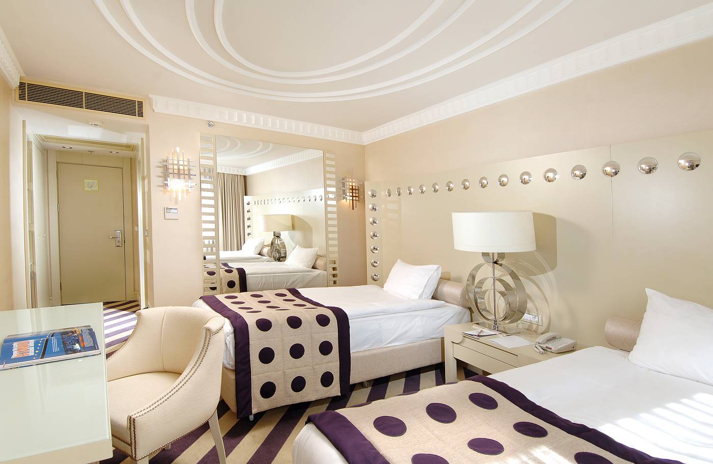 Taxim Hill-Turkey-BEYOGLU-Room-4