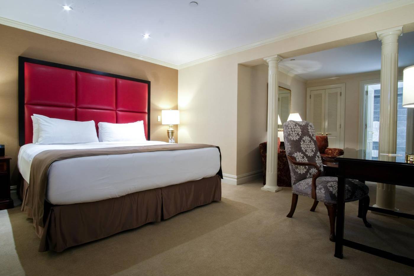 Fitzpatrick-Grand-Central-Room-11