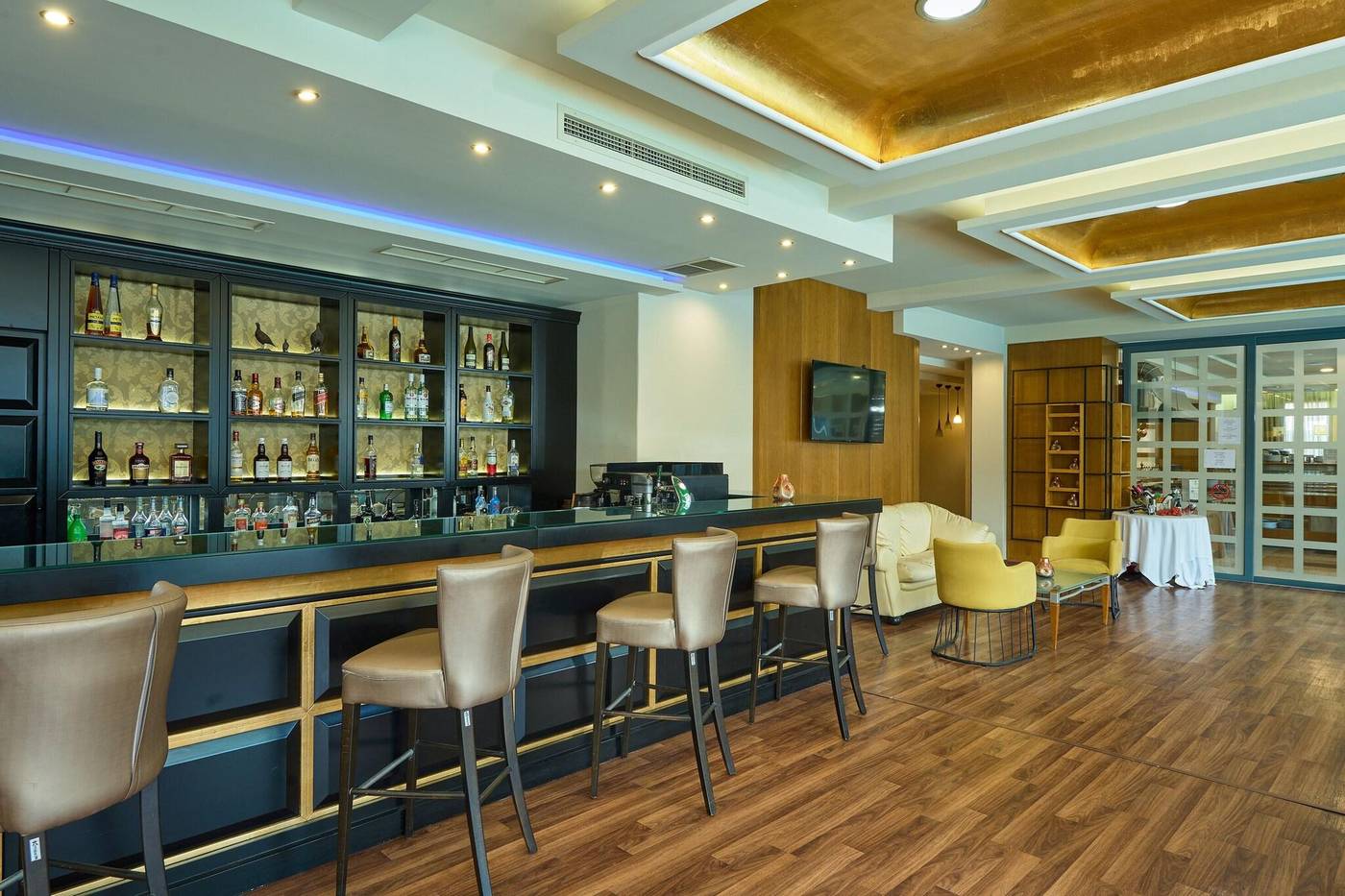 Mediterranean-Resort-Lobby-22