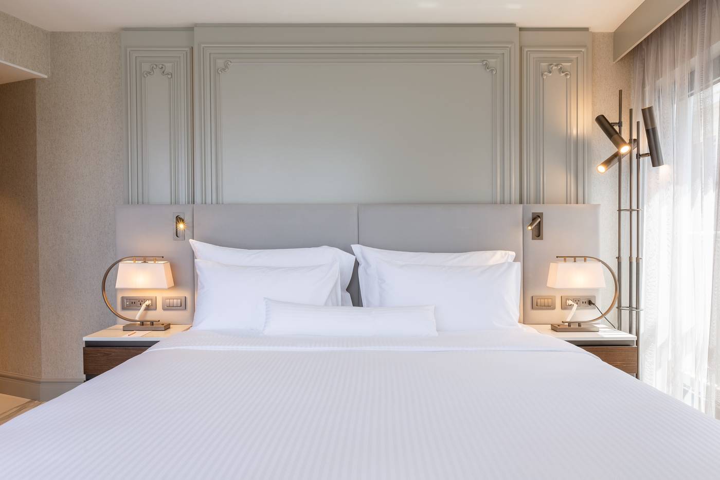 Stayso-The-House-Hotel-Room-54