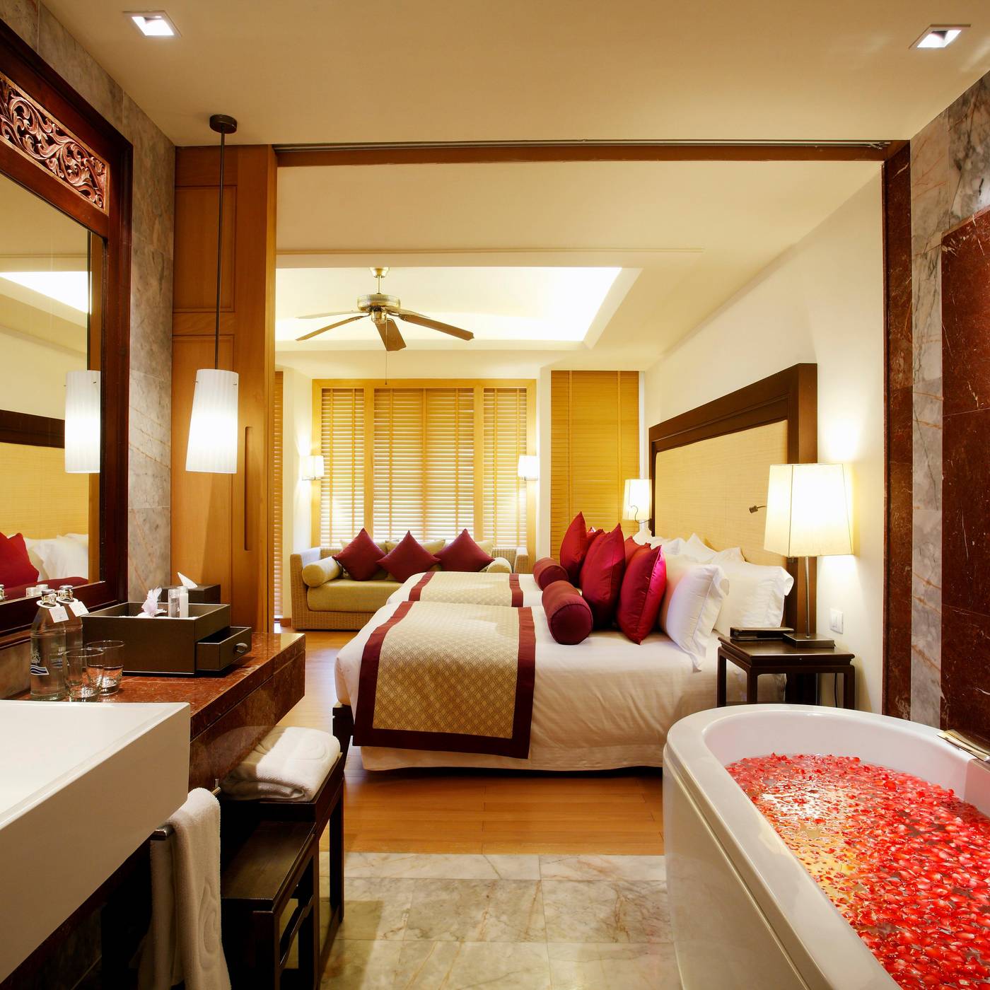 Centara-Grand-Beach-Resort-Phuket-Room-38