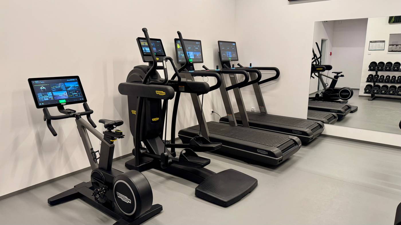 Holiday-Inn-Prague-Congress-Centre-Sports-and-Entertainment-54