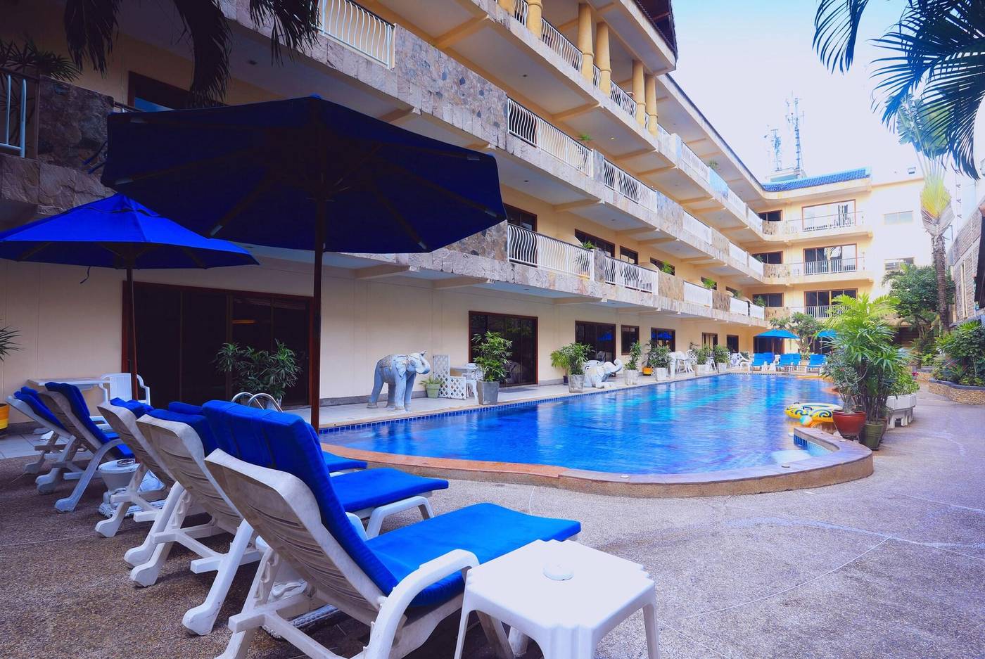 Baan-Boa-Resort-Pool-3