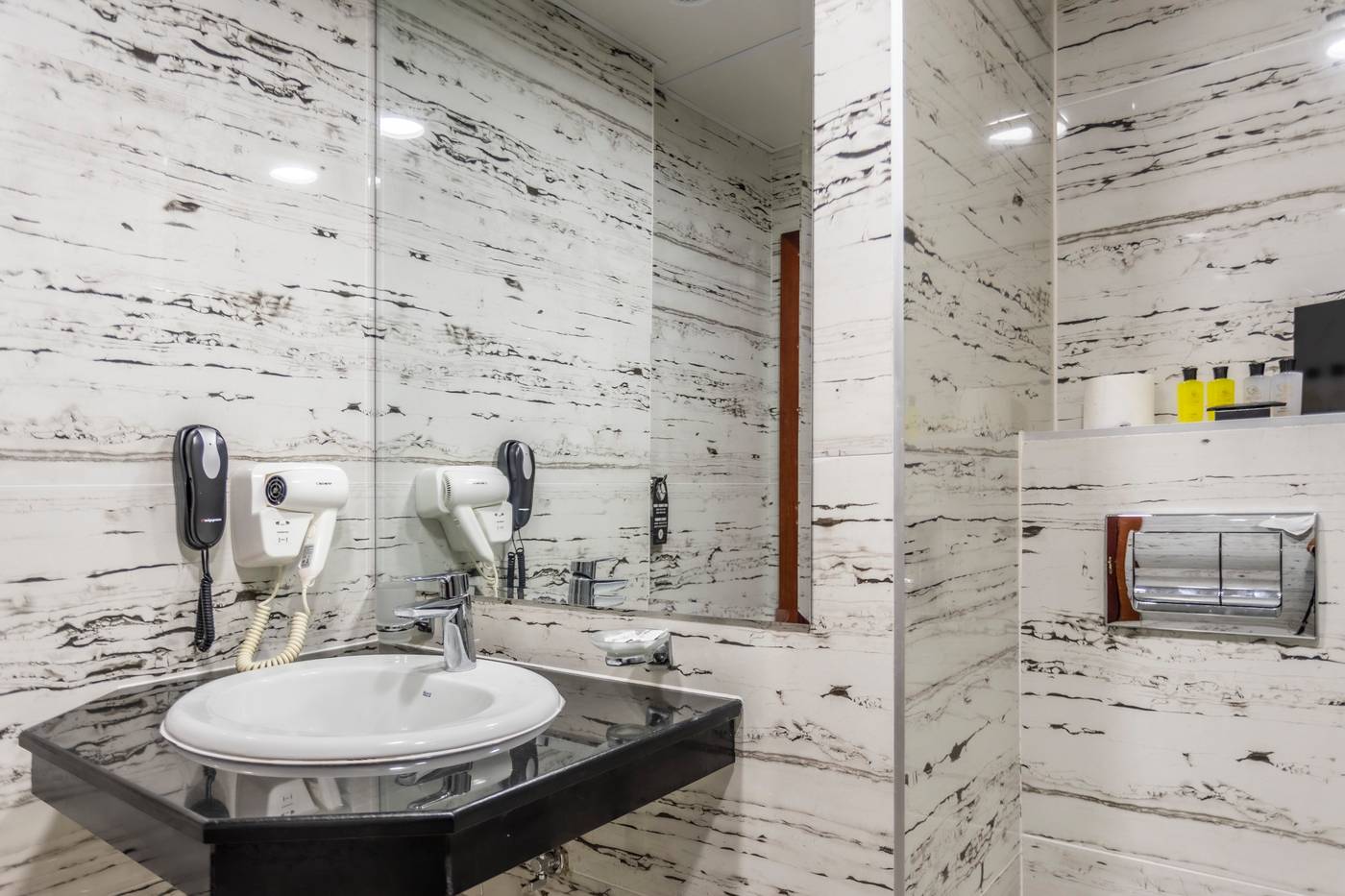 Prestige-Hotel---Aquapark-Room-36