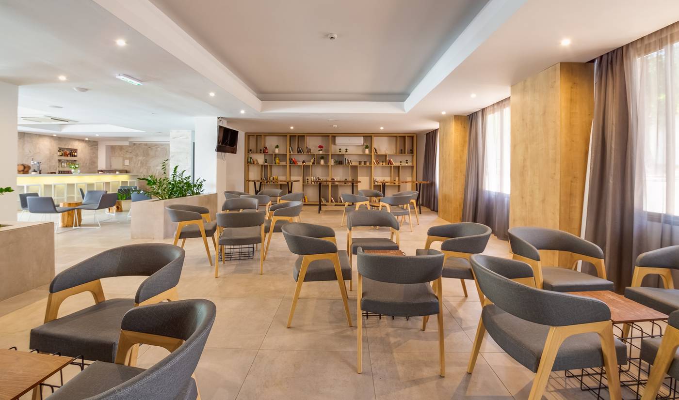 Narcissos Waterpark Resort