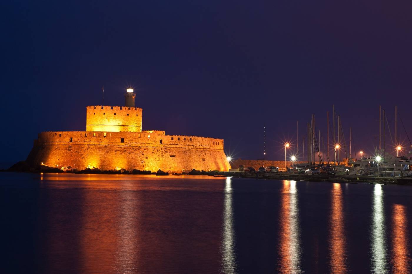 Oktober-Downtown-Boutique-Hotel-Beach-15