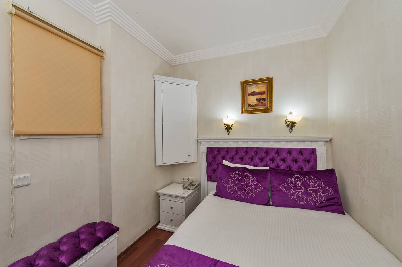 Istanbul-Holiday-Hotel-Room-18