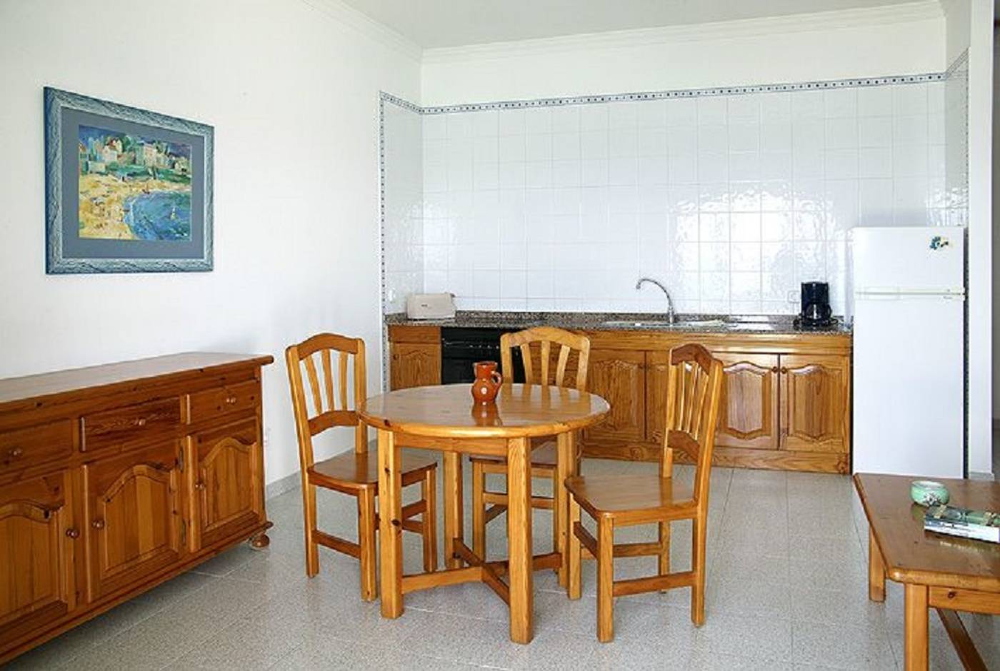 Ereza-Apartamentos-La-Avenida-Room-3