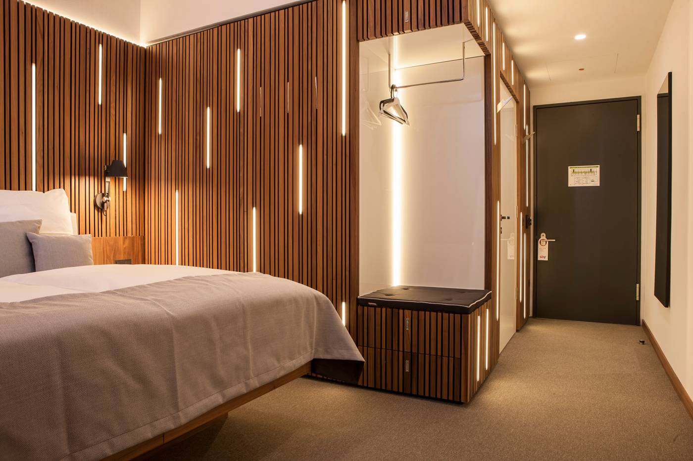 H24 Hotel Berlin Lichtenberg-Germany-Berlin-Room-9