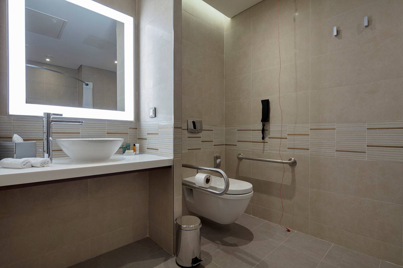 DoubleTree-by-Hilton-Istanbul-Umraniye-Room-36