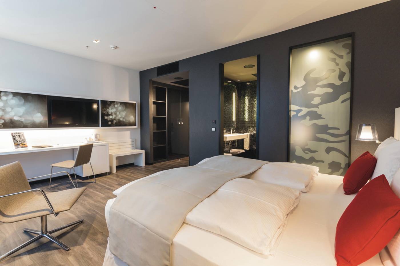 Riu-Plaza-Berlin-Room-8