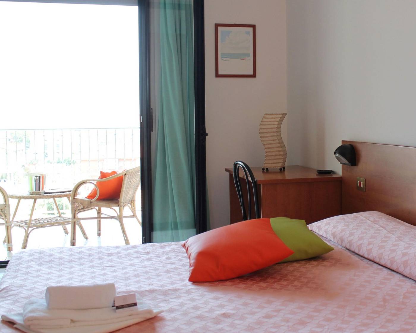 Hotel Villa Truentum-Italy-MARTINSICURO-Room-4