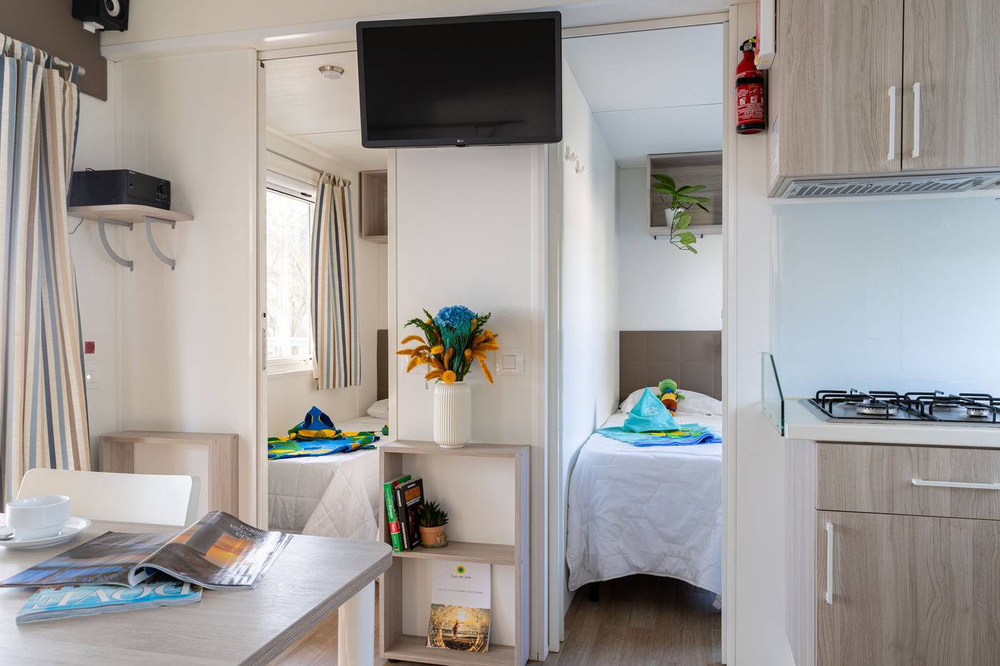 Club-del-Sole-Stork-Family-Collection-Room-18