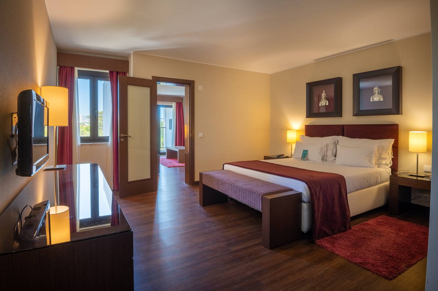 Vila-Gale-Village-Cascais-Room-16