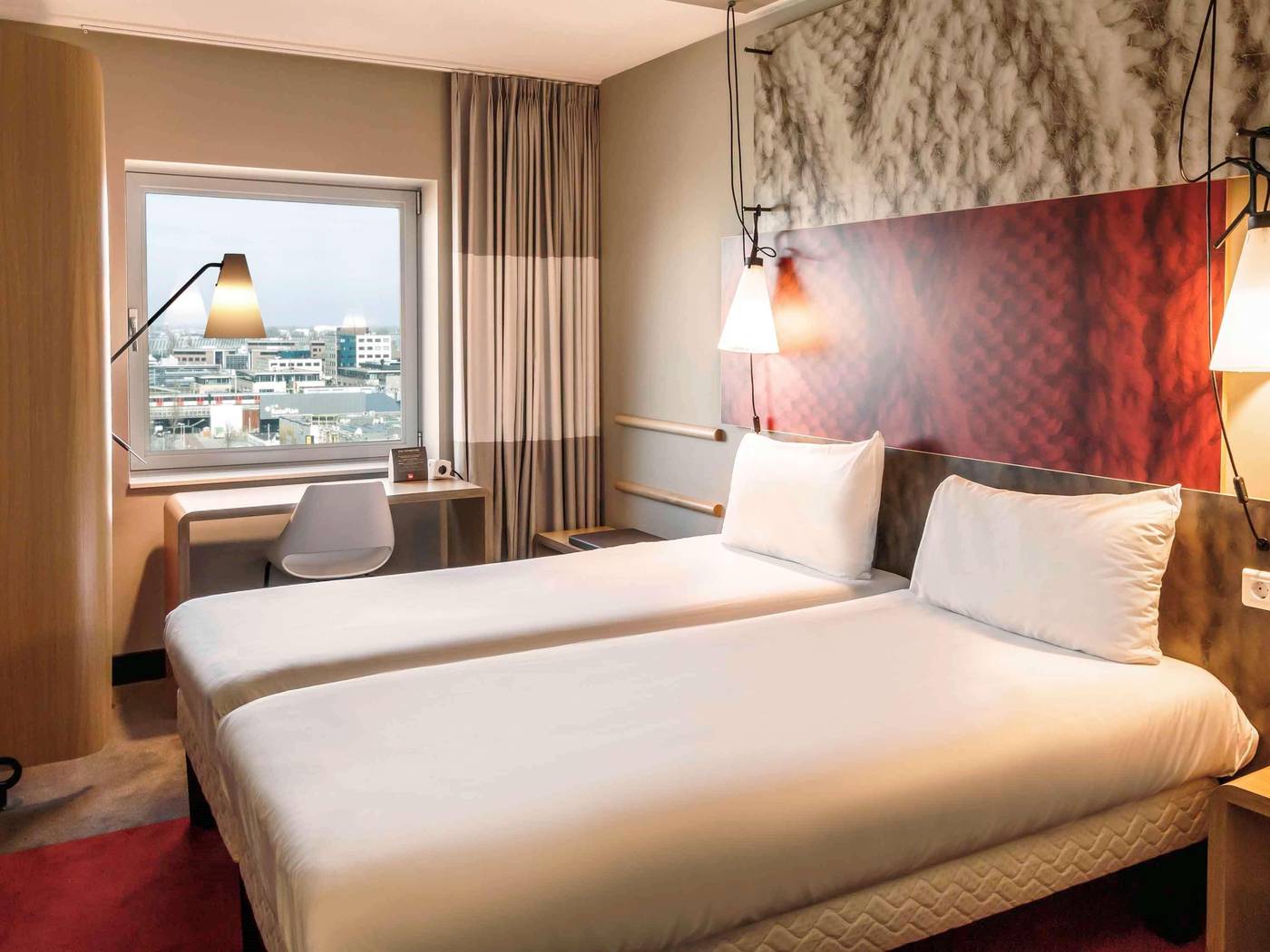ibis-Amsterdam-City-West-Room-23