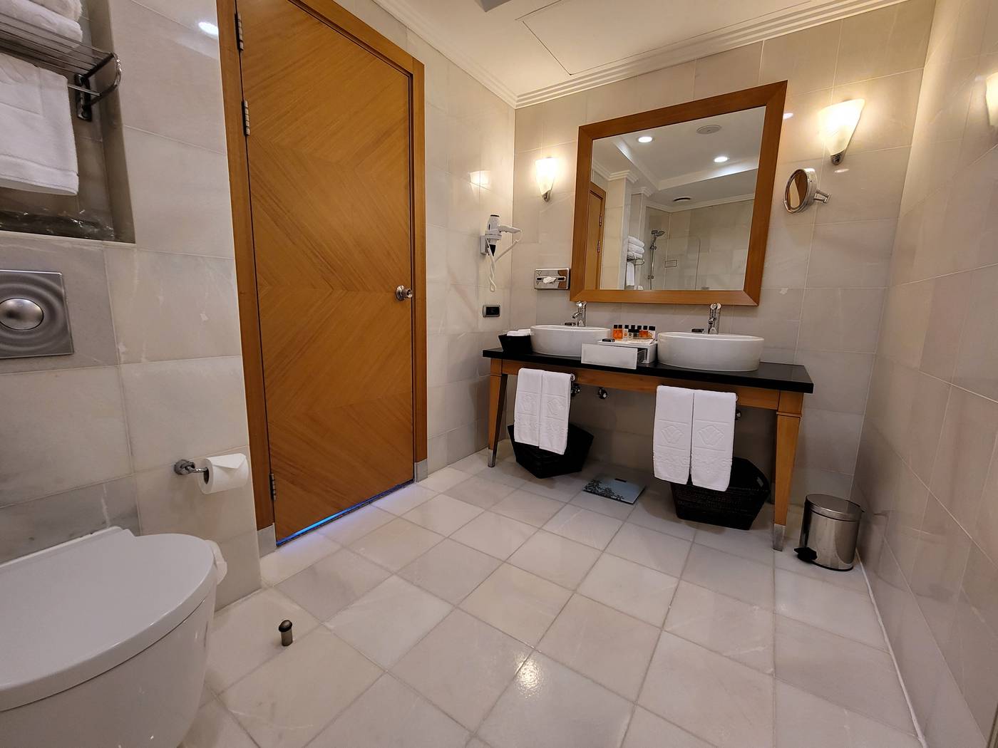 Wyndham-Grand-Izmir-Ozdilek-Room-30