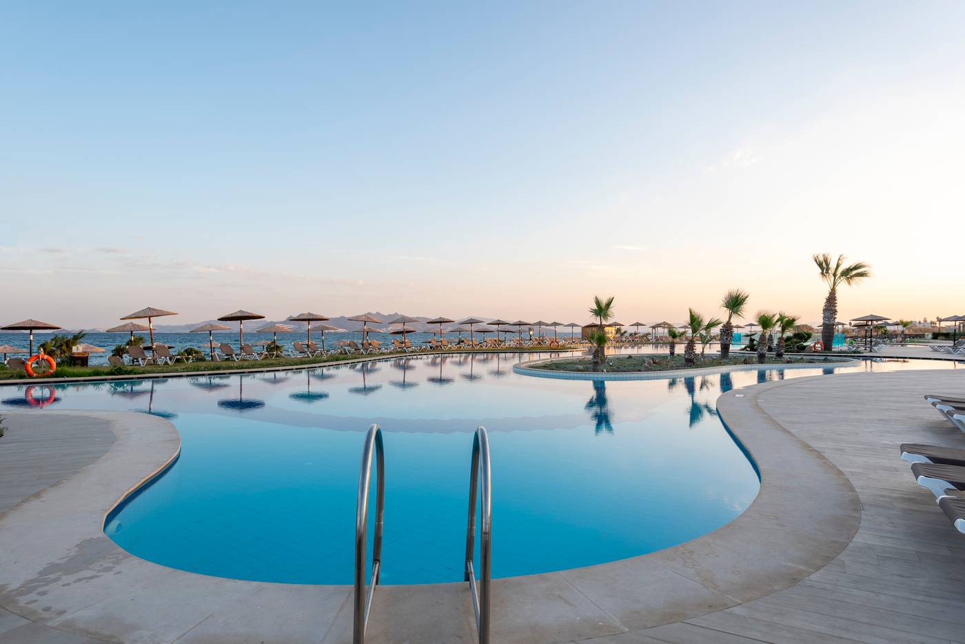 Astir-Odysseus-Pool-11