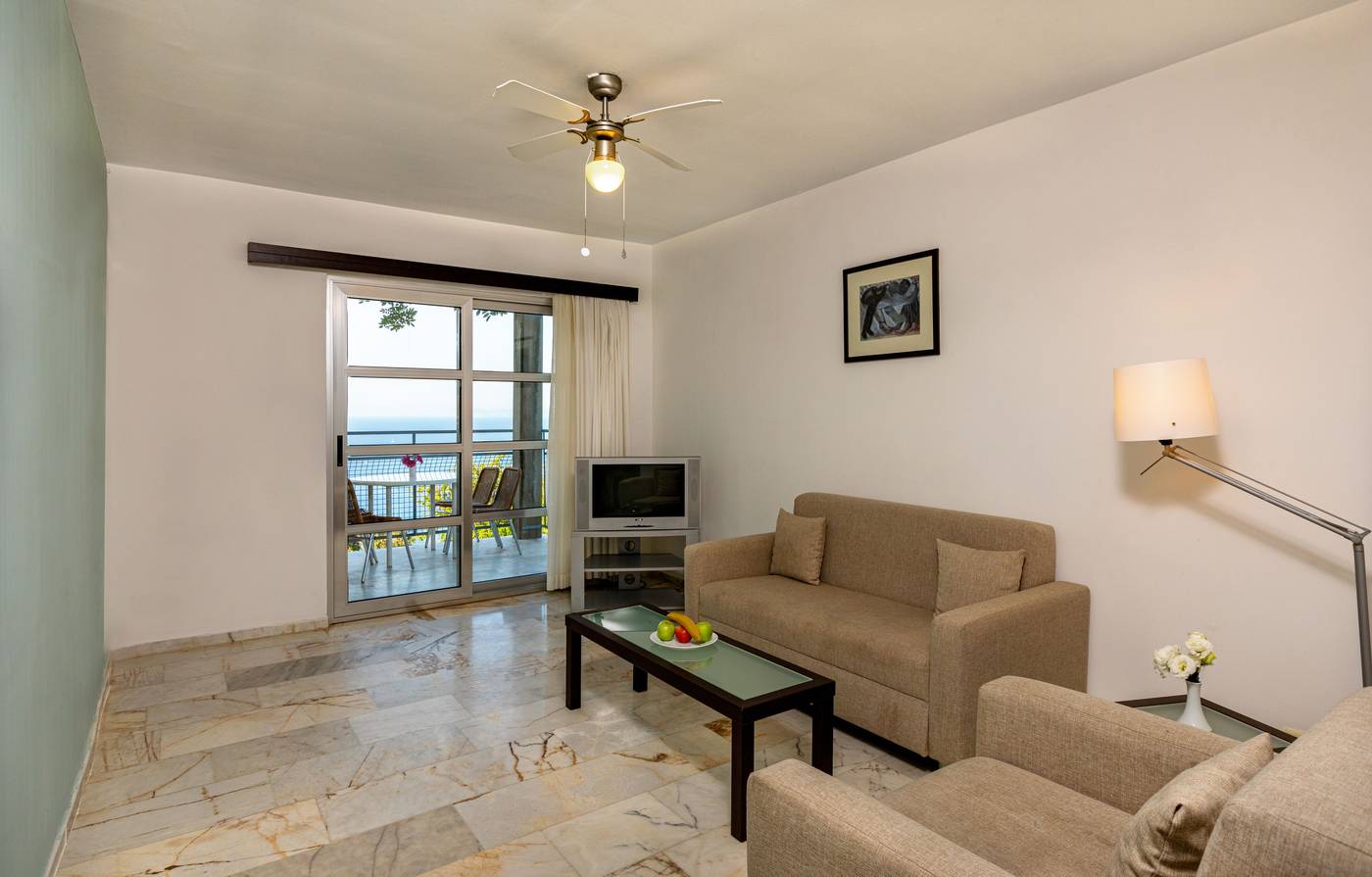 Loryma-Resort-Hotel-Room-30