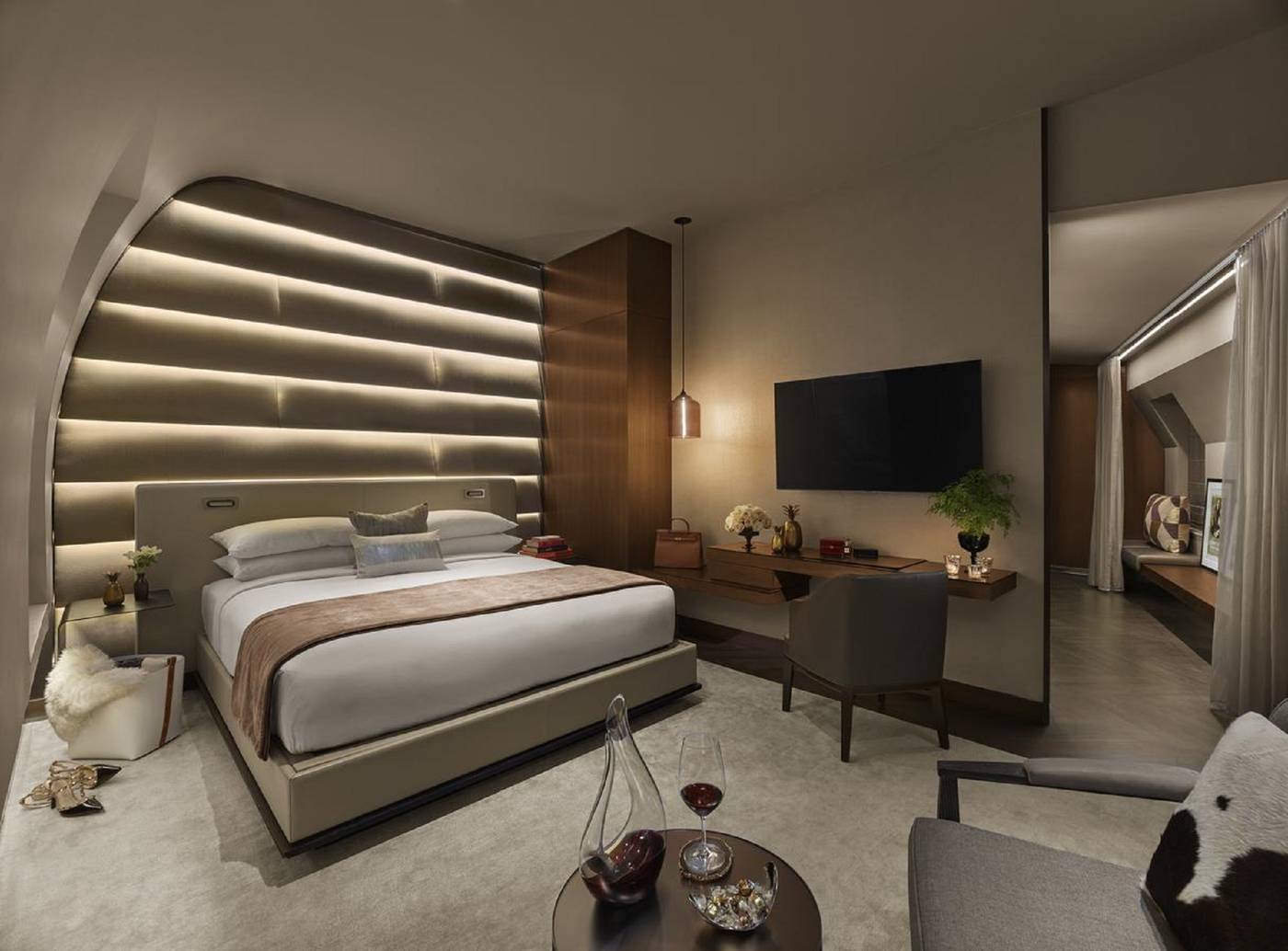 The-Knickerbocker-Hotel-Room-26