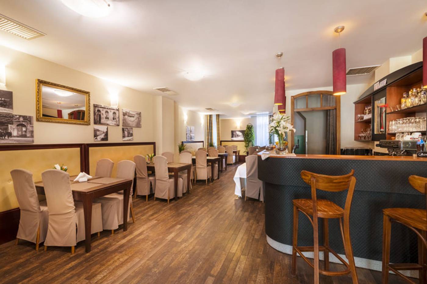 Kazimierz-Secret-Restaurant-3