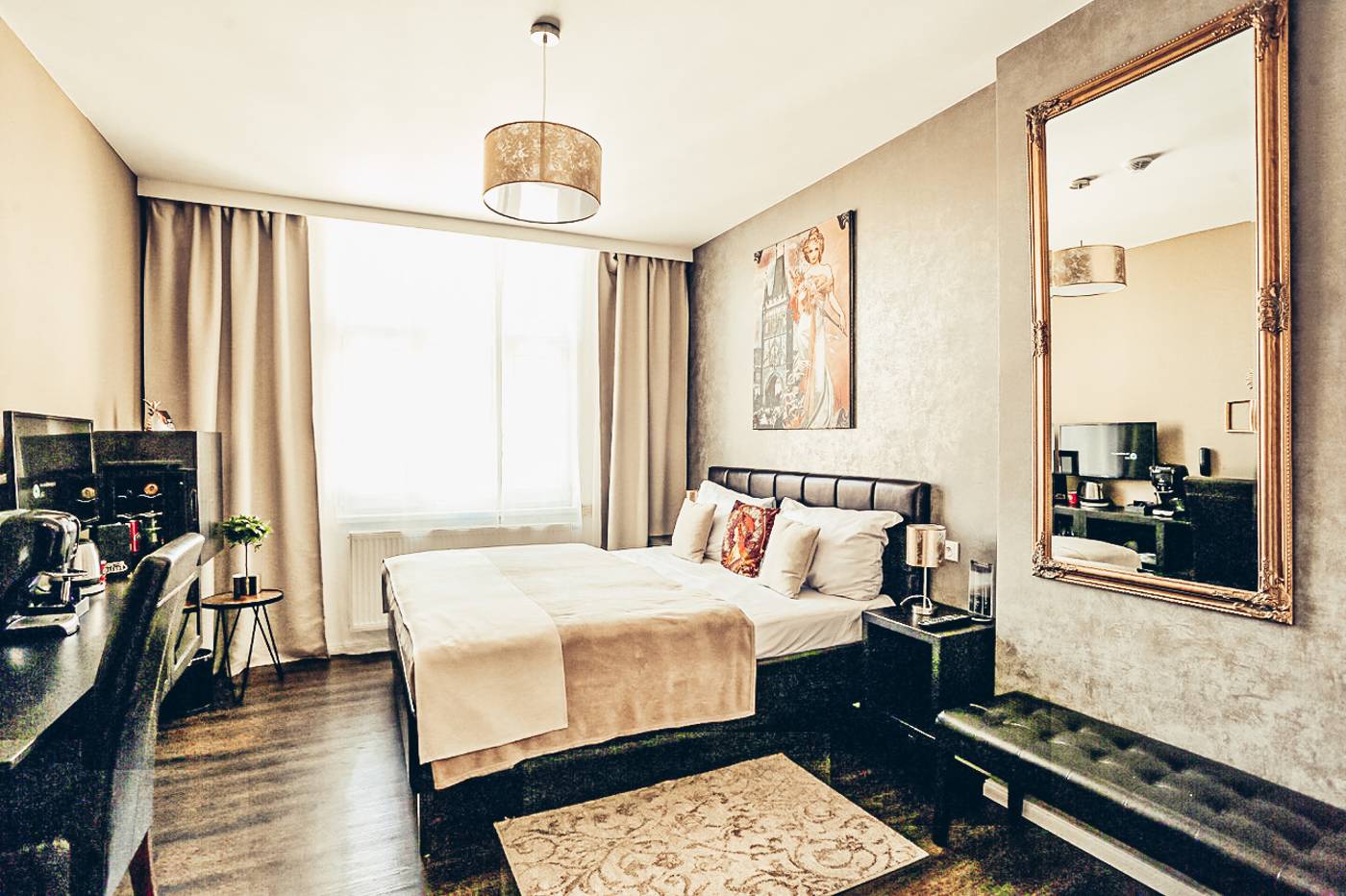 Alfons-Boutique-Hotel-Room-25