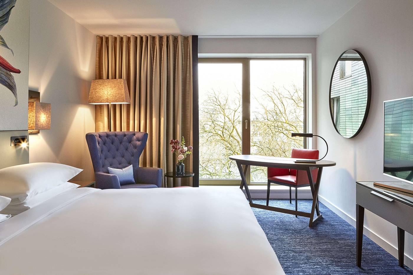 Hyatt-Regency-Amsterdam-Room-41