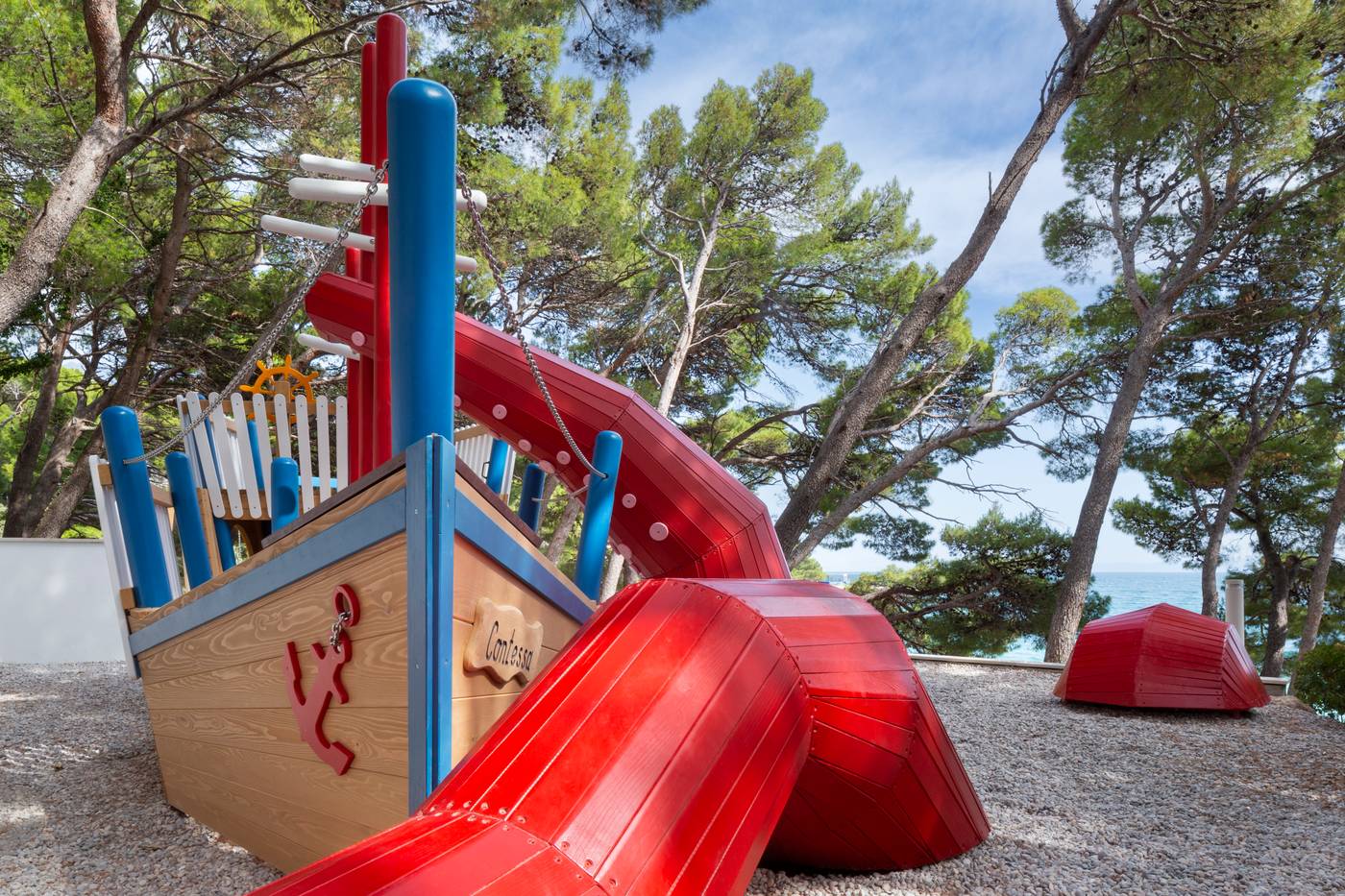 Bluesun-Hotel-Marina-Sports-and-Entertainment-43