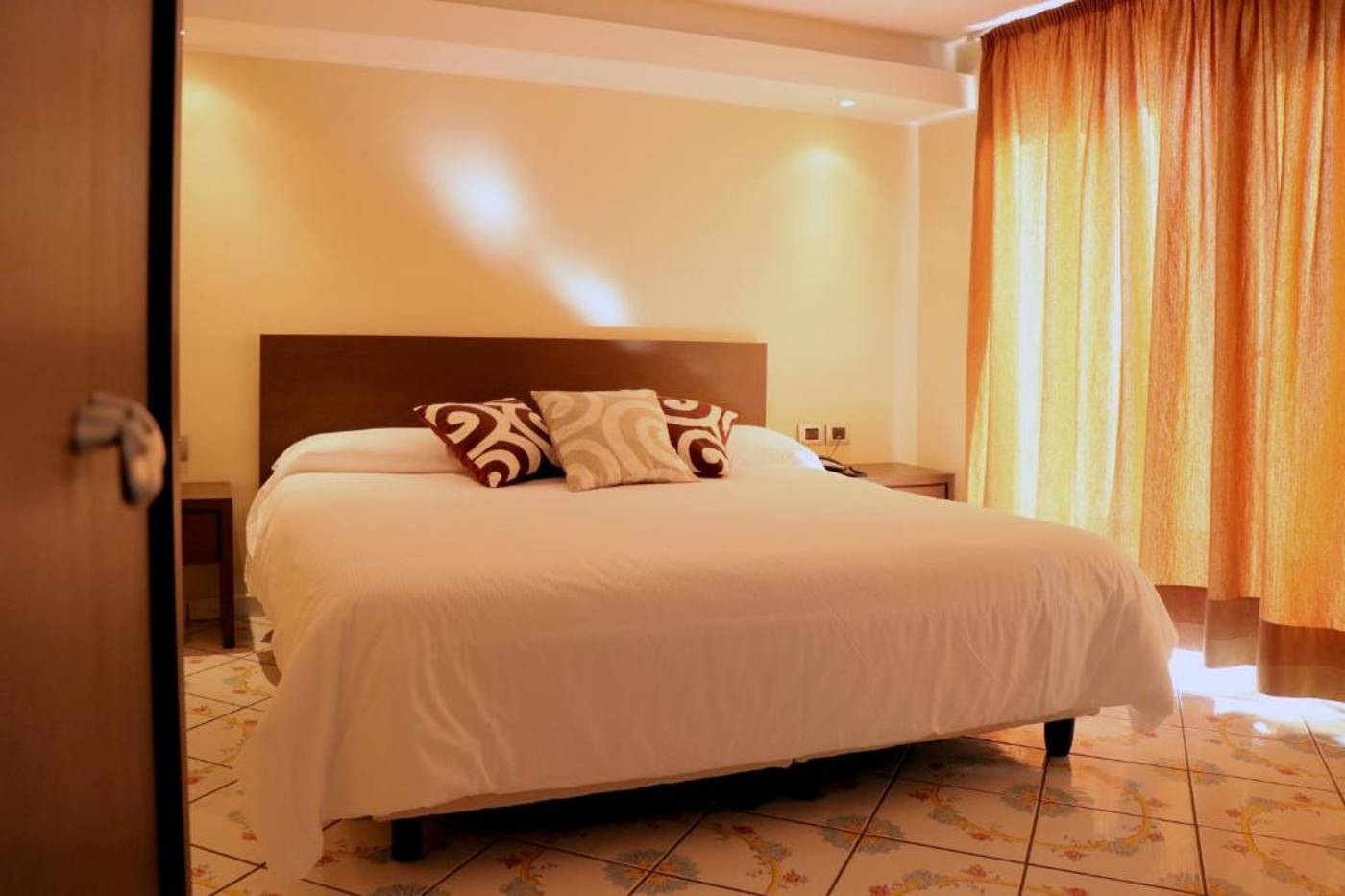 Ancora-Hotel-Room-19